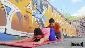 Ripped Gear Sparks Fierce Street-Side Lust