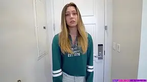 Shar1ng A B3d W1th My St3p S1st3r