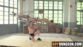 Xavier Sibley ties up sub for cock teasing fun