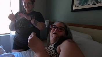 Tinies in Hotel Bed! featuring Sara Star, Miss Devora Moore/OctoGoddess, Jane Judge