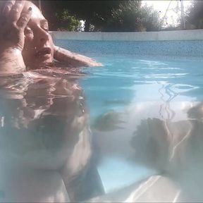 Homemade Holiday Threesome in the Pool