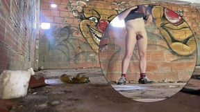 2 amateur boys caught cruising and having quick fun in an abandoned building