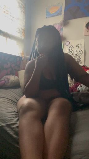 𝖬𝖾𝖺𝗍𝗒 𝖲𝗈𝗅𝖾𝗌 𝖺𝗇𝖽 𝖶𝗁𝗂𝗍𝖾 𝖳𝗈𝖾𝗌