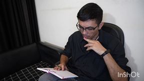 tiffany montavani , ninfomaniaca em sua consulta com psicologo ele colocou mao dentro do cuzinho e praticou ,fisting sera que conclui a terapia