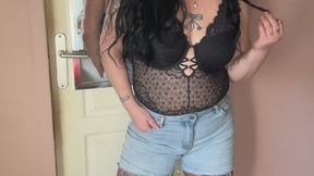 Juste ma voix et ta frustration…