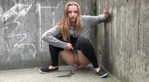 Busty Suzie has a strong stream