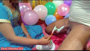 Desi Heena&rsquo;s birthday celebration with husband &ndash; clear Hindi audio