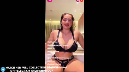 Aditi Mistry Live Show Boobs Mms viral