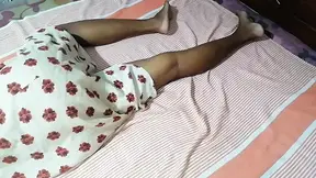 Real Asian couple's slow finger hammer leads to wife's intense orgasm