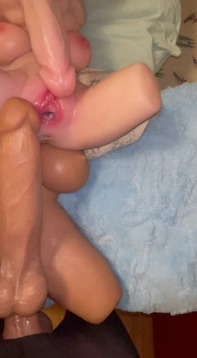 Let's play with my toys