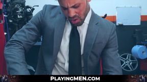 Handsome hunk Jonathan Miranda's impressive deepthroating of a rock-hard throbbing cock