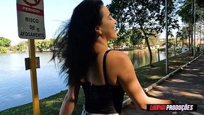 Morena peituda dando a buceta no parque | Ana bele | Loupan produ&ccedil_&otilde_es