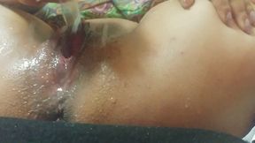 Squirting in bed