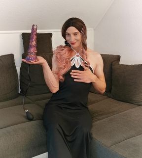 Unboxing of a new alien