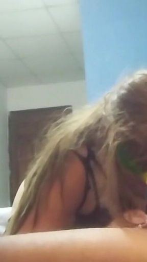 What a Good Blowjob That 70-year-old MILF Gives Me.