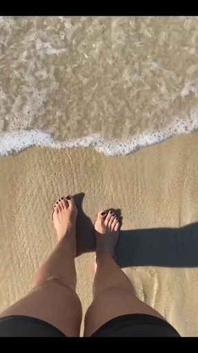 I Love the Sea and the Sun so Hard