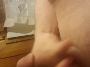 Quickly  shooting big cumshot