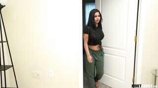 Kinky Family - Numi Zarah - Fucking my busty stepsister