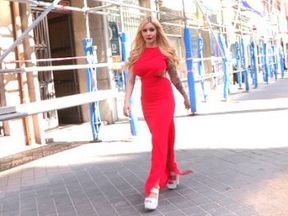 The babe that dreamed with a million dollars. You'd fuck her and you know it ;)