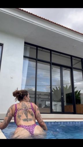 780436655491264512.mp4