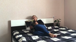 Cute Asian Chick Farts Candidly While Reading! Full Video!