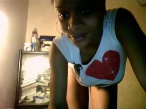 Big ass ebony gangsta girl shakes her bubble butt on webcam