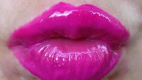 Shiny Pink Lips Kissing