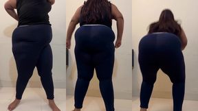 arabian big ass bbw big boobs muslim girl show her morning routing!