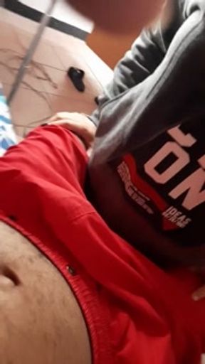 empleada domestica aprovecha que mi esposa no esta para chuparmela