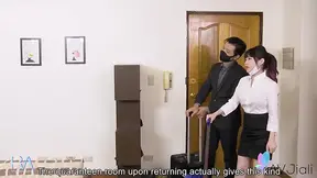 Naughty Huang Ying Ends up Fucking Her Co-worker During Quarantine