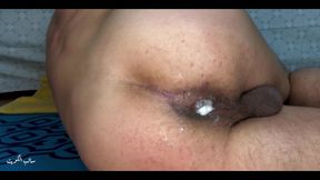 Arab Kuwaiti Cum Dump Creaming on Huge Dildo