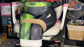 Shego Cosplayer takes the Escape Challenge