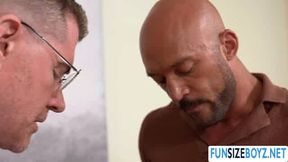 GangBanging this Twink patient with my friends