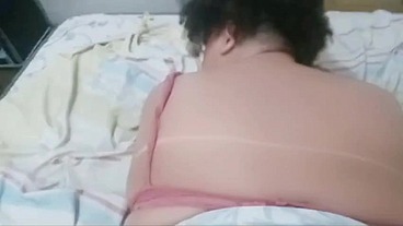 Dei pro casado e tomei o leite do peito da esposa