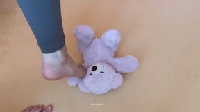 teddy choking with fart