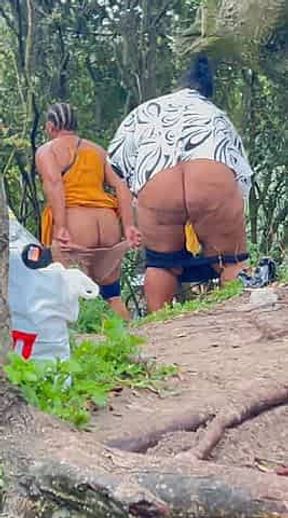 Mzansi big booty pissing spy public