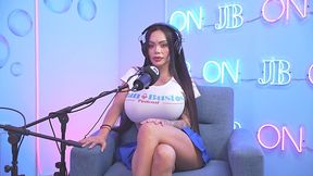 hentai doll nicol love with big tits bathes in oil and destroys her pussy until orgasm