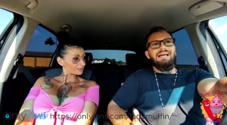 She buys a shirt and he jerks off on her