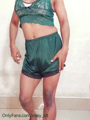 Pakistani Kinner Hijda Sexy Baked Dance