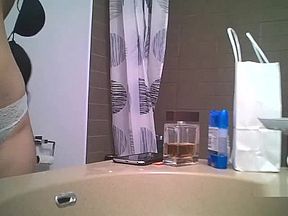 argentinian niece naked in the bathroom