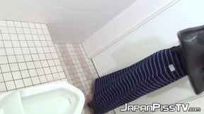Asian girls in public toilet caught peeing in lingerie