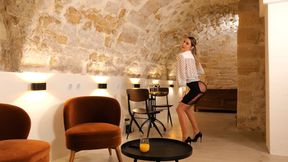 Candaulisme, your new Fantasies trilogy by Polly Gardel<br />
30-minute duet, made during a professional shoot