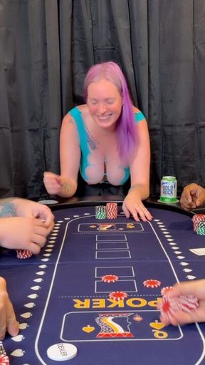 Creampie gangbang for Hotwifekk at a poker game