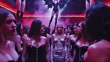 1000 Woman Sex Shop Munich (Ia Generated)