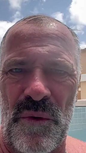 Daddybears Jacuzzi Wank