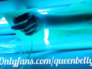 This babe did preggo abdomen by ballon in solarium/abdomen inflation/ air bulge/air stomach stuffing/PART:2