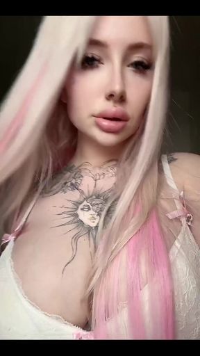 I Can't Believe What a Great Effect I Get When I Add Pink to My Look!