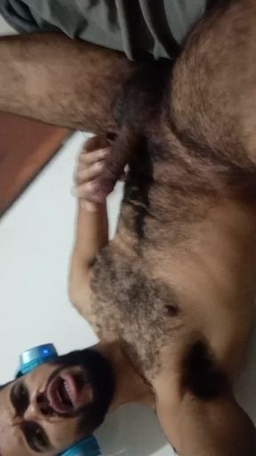 Me listening to music and stimulating my dick hehehe