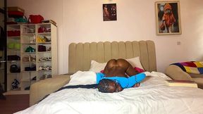 Hot nerd reads while squirting and producing pussyfarts
