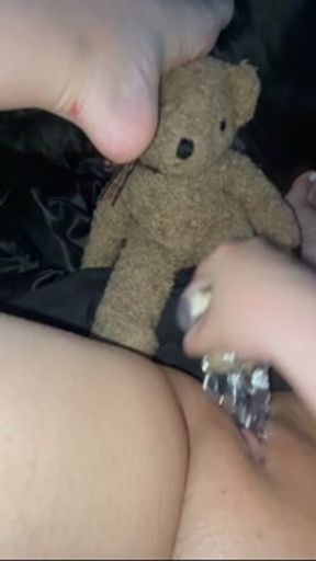 ARABIAN SNOWWHITE FUCKING HERSELF BY GLASS DILDO-BEST SAUDI TEEN AMATEUR-IN LOS ANGELES-WANTS BBC-US